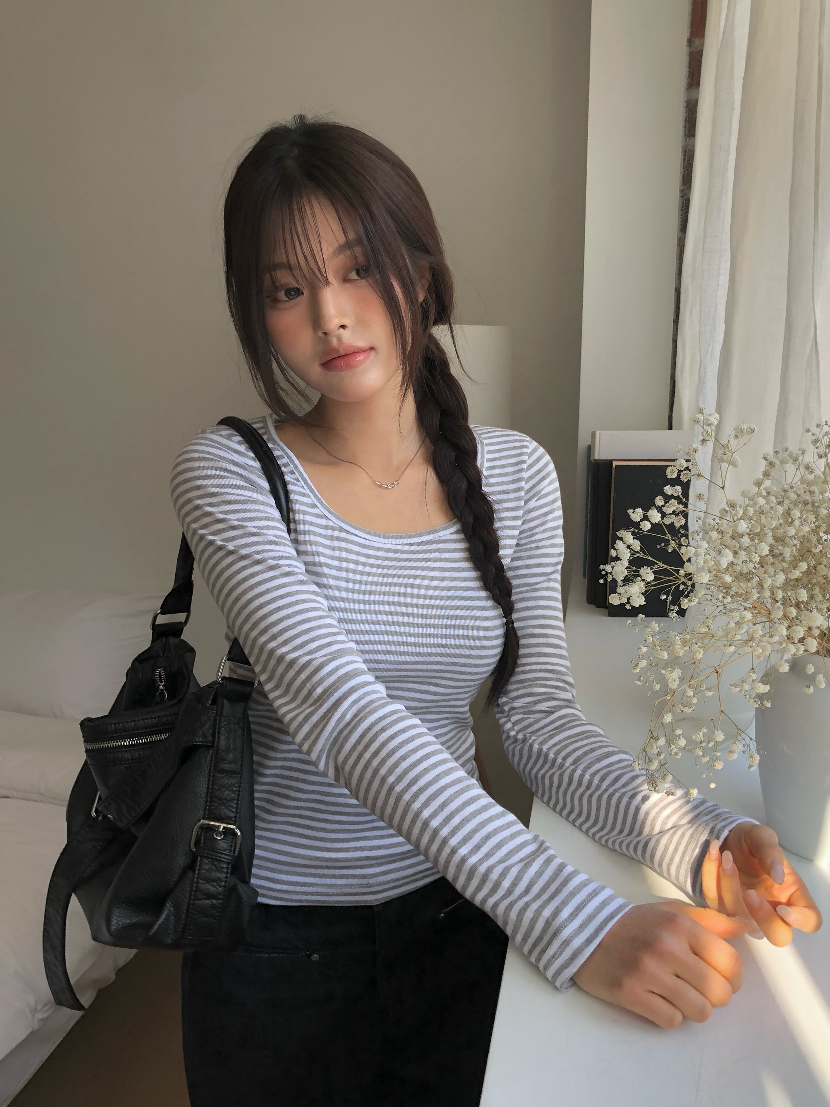 ボーダースクエアネックスリムTシャツ