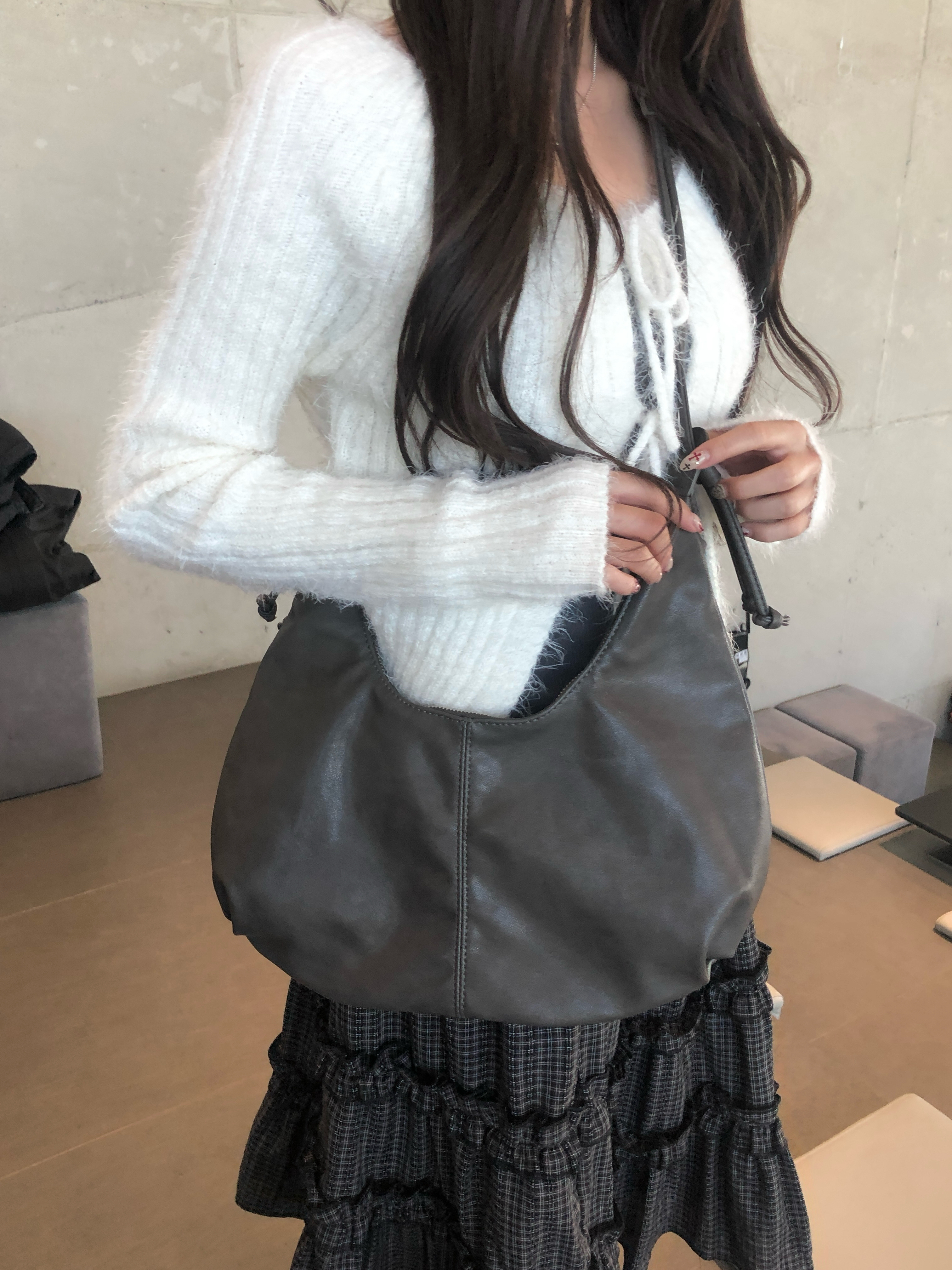 半月2WAYフェイクレザーショルダーバッグ