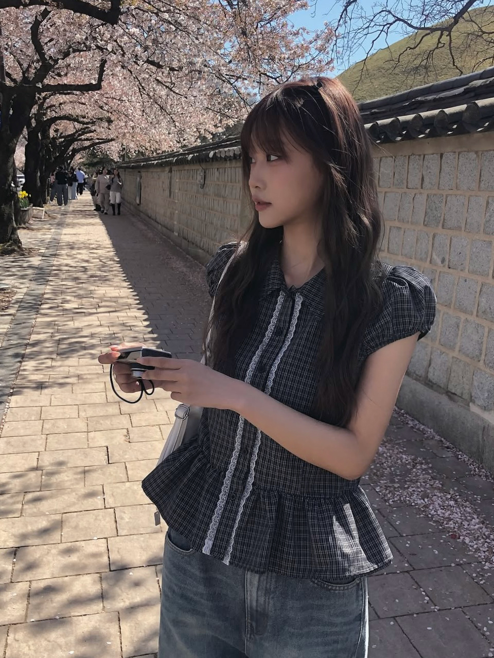 ミニチェックレース裾フリルパフ半袖シャツ