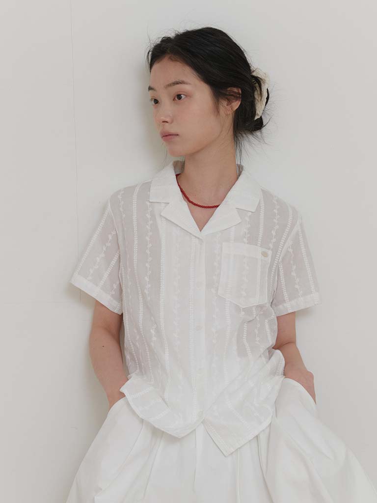 LACE OLIVE SHIRT_WHITE | ファッション通販サイト NUGU