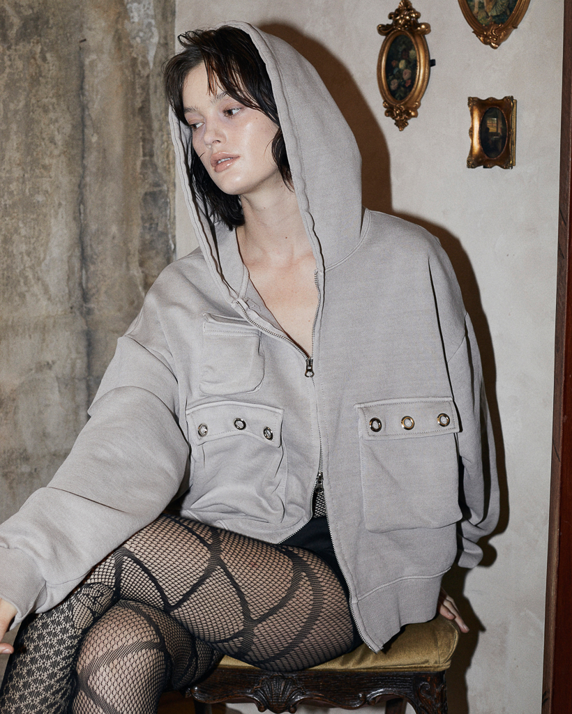 Eyelet Pocket Hood Zip-Up (BEIGE)