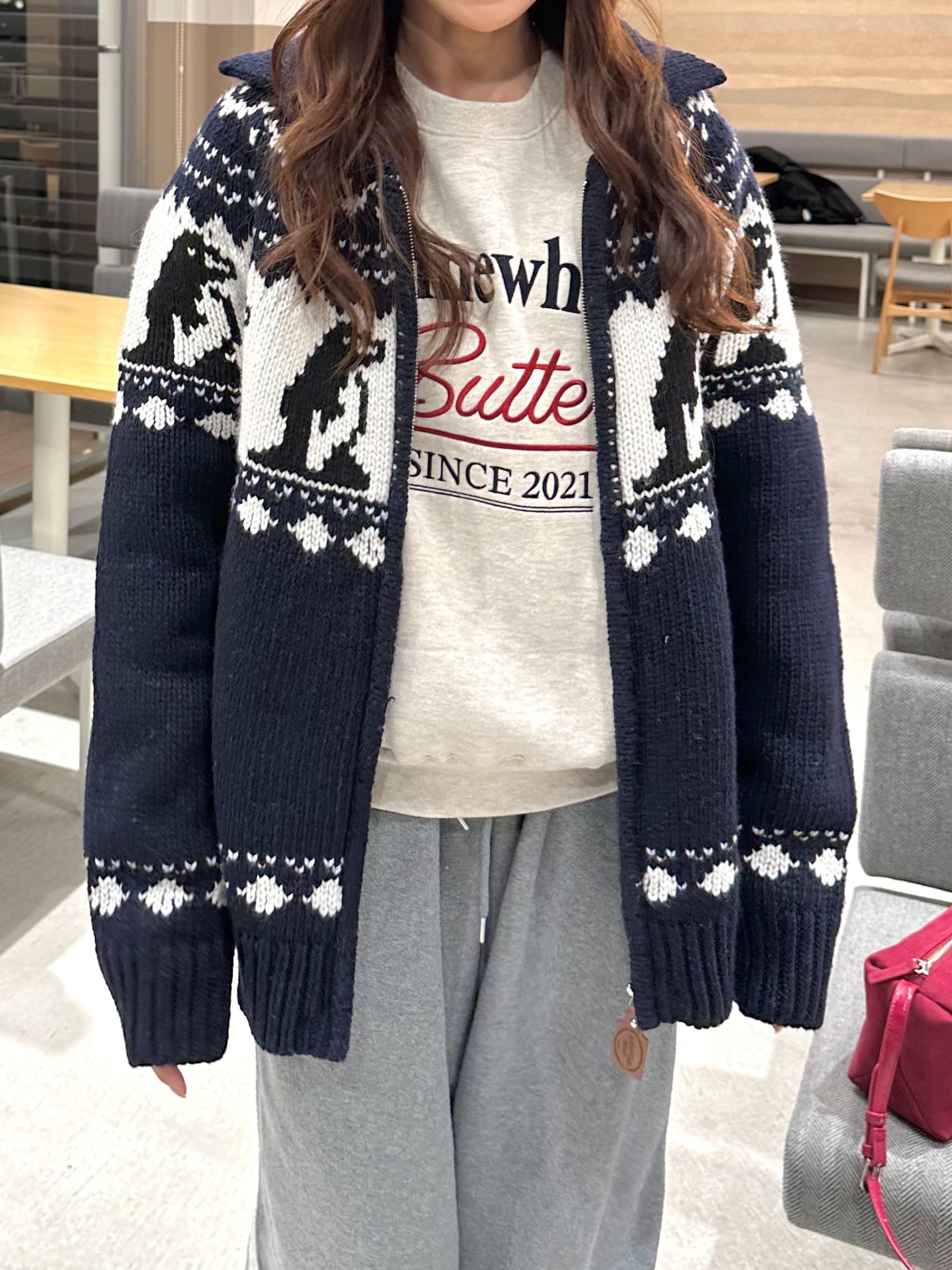 [NAMI x SOMEWHERE BUTTER] Penguin Cowhichan Zip-Up - Navy