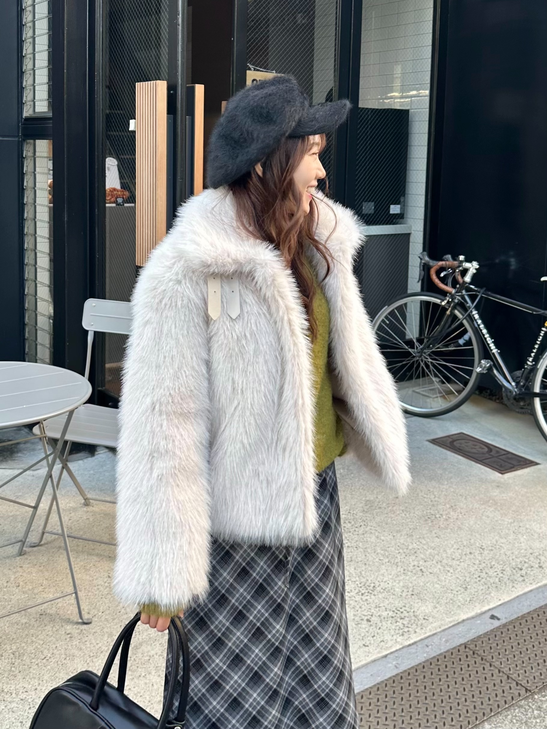 Influencer pick] CHALLI FUR JACKET (ASH GRAY) | ファッション通販