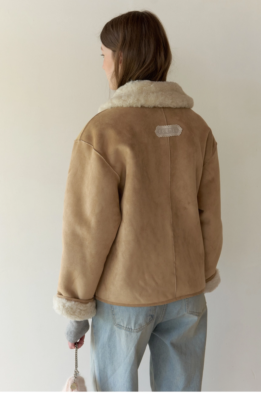 Lambie Reversible Jacket (Beige)11.jpg