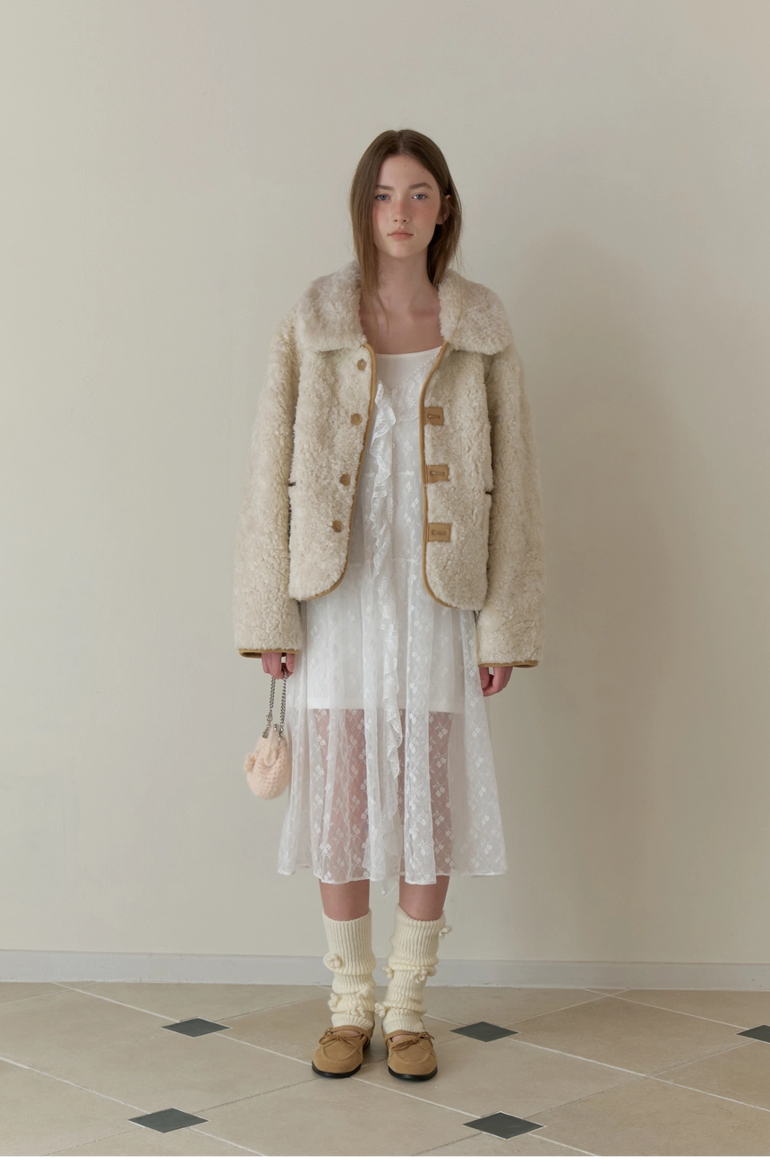 Lambie Reversible Jacket (Beige)2.jpg