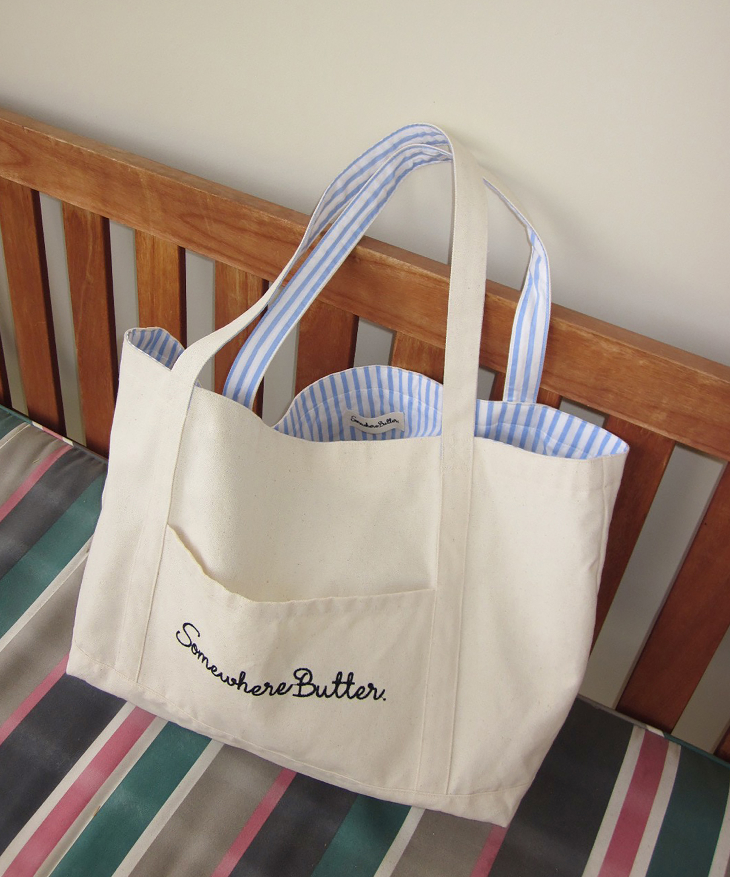 [28日10時販売終了]Letter Reversible Bag_Ivory