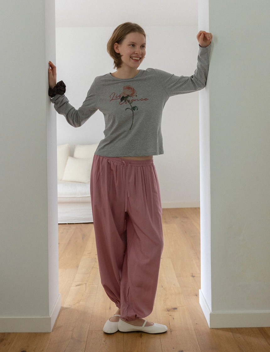 Lillian_Shirring_Pants_Pink2.jpg