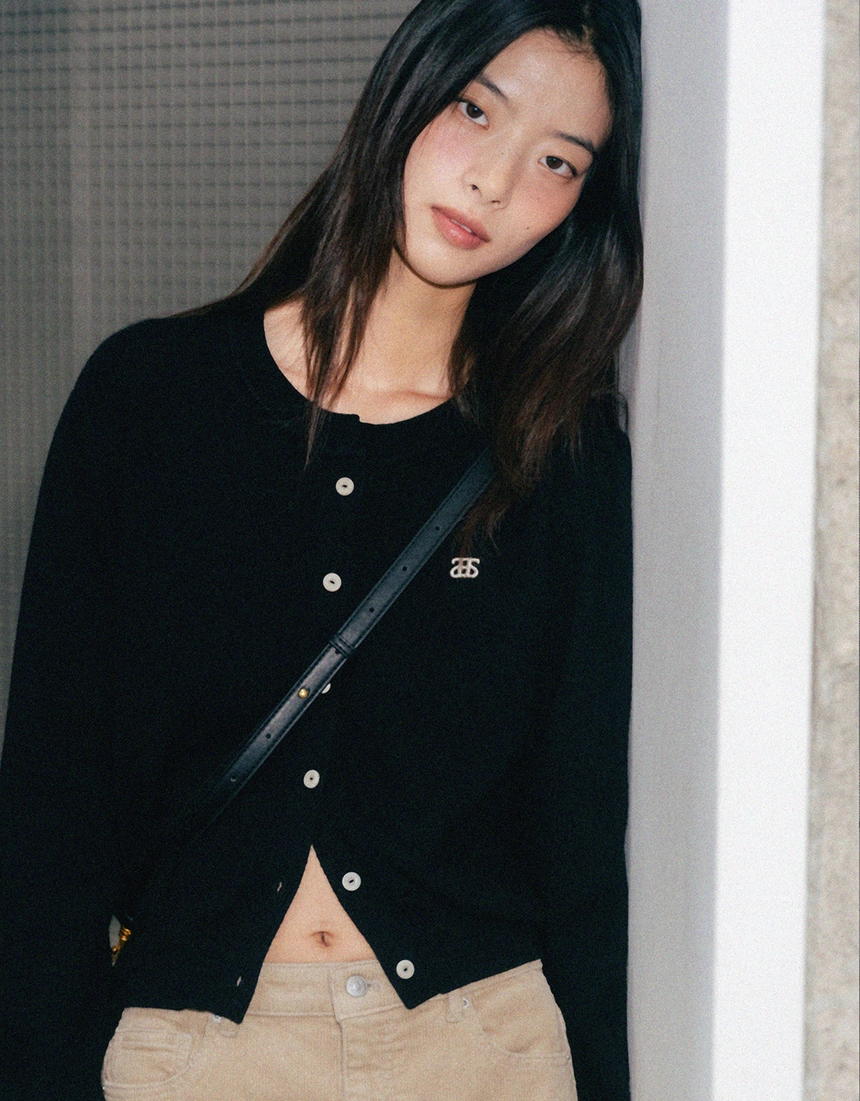 Logoplay-Knit-Cardigan_black7.jpg