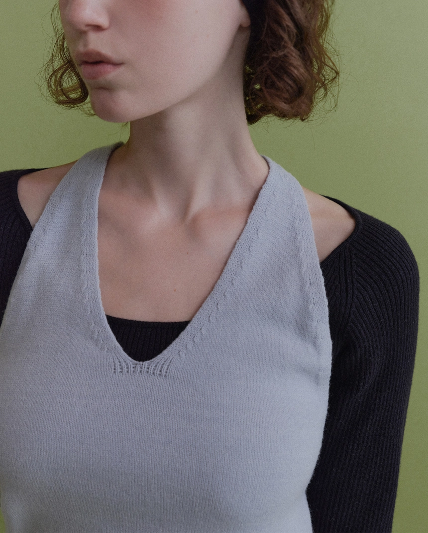 Lua-Halter-Neck-Sleevless-Knit-Sky-Blue_05.jpg