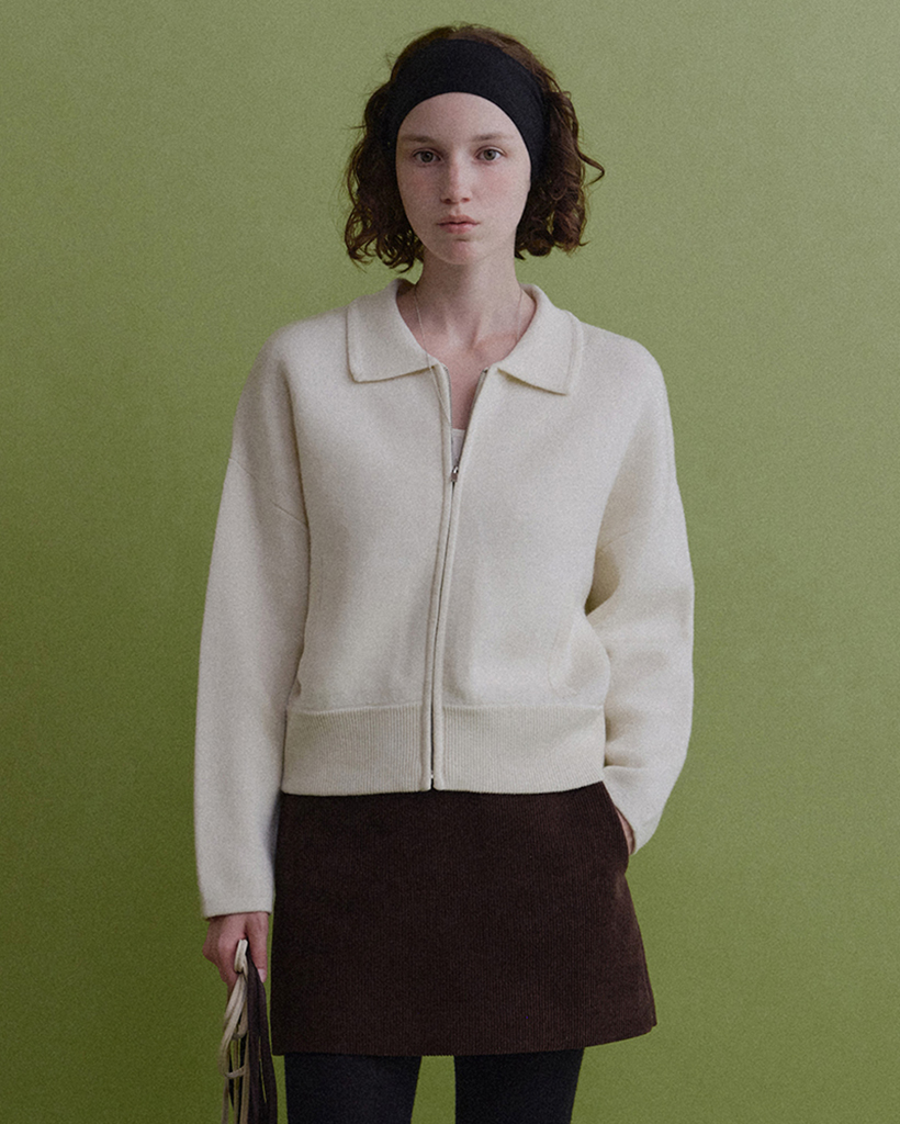 Pony Soft Collar Zip Up (Ivory) | ファッション通販サイト NUGU