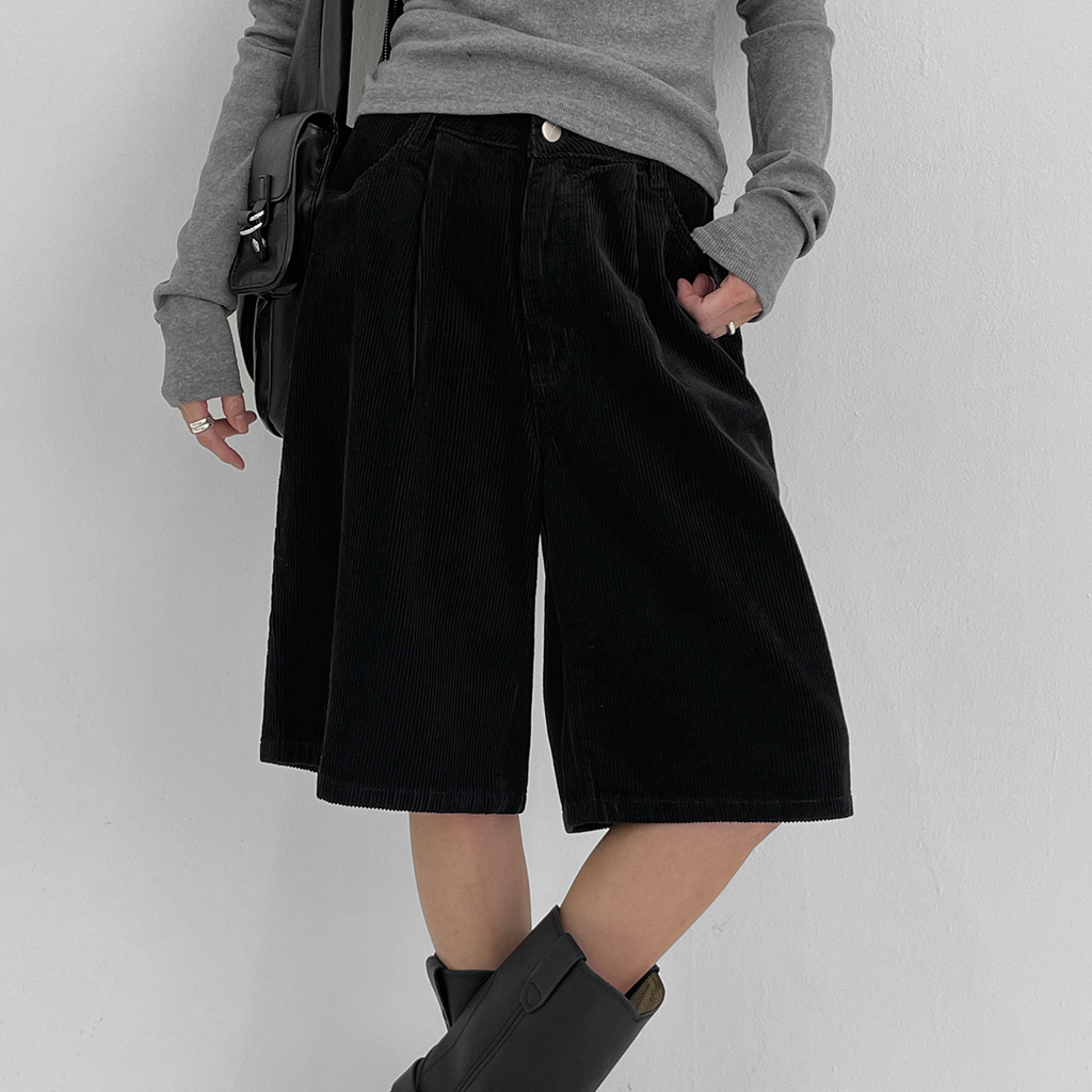 D-due デドゥエ　コーデュロイパンツ　36　ネイビー D-due デドゥエ コーデュロイパンツ 36 ネイビー - メルカリ