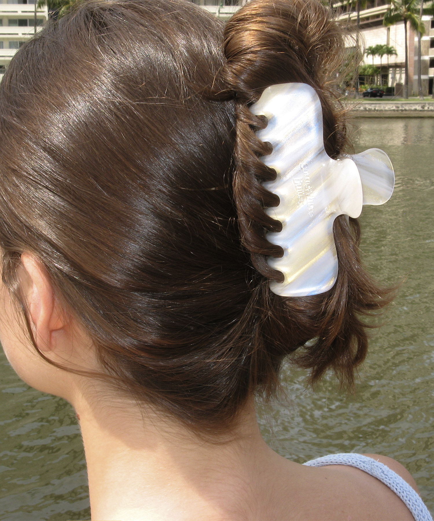 Marble Sparkle Hair Clip - Ivory