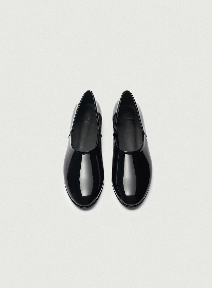 Marone Patent Leather Loafers_00.jpg