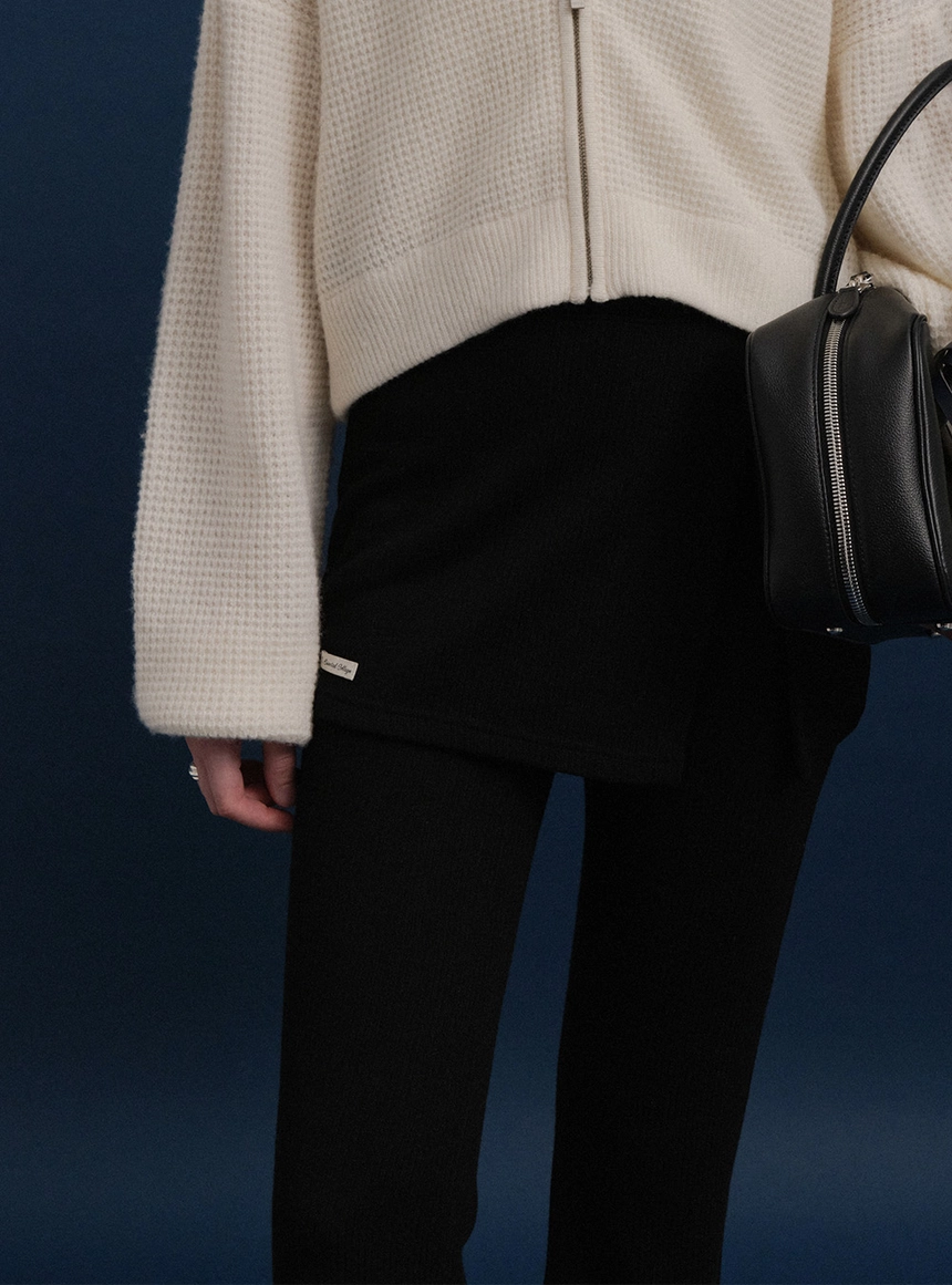 Mary-Knit-Wrap-Skirt-Pants-black_04.jpg