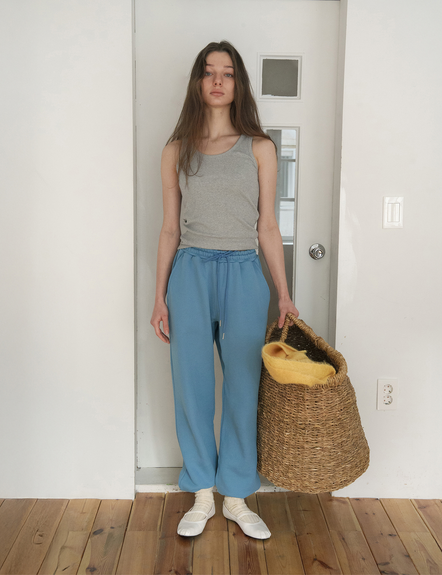 [nugu限定商品]Monet Jogger Pants (Monet Blue)