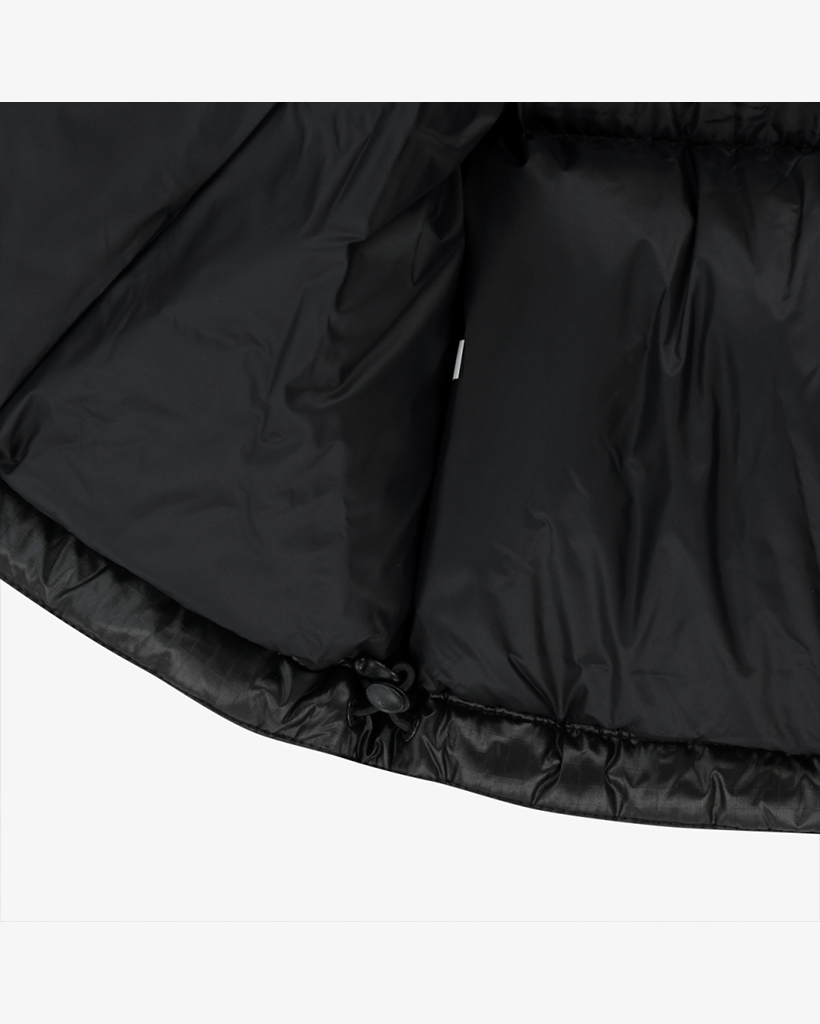 新品 新品❤️ ロゴ刺繍 フレアダウンUS限定 軽量RDS パッカブル(L)黒 WHITE LABEL] W'S NOVELTY NUPTSE DOWN JACKET (RDS) | ファッション