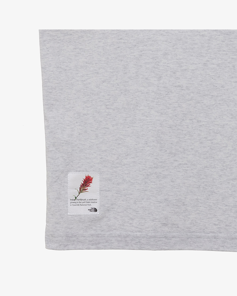 [THE NORTH FACE] FLOWER SPRAY S/S R/TEE ☆大人気☆ THE NORTH FACE] FLOWER SPRAY S/S R/TEE ☆大人気☆ FLOWER