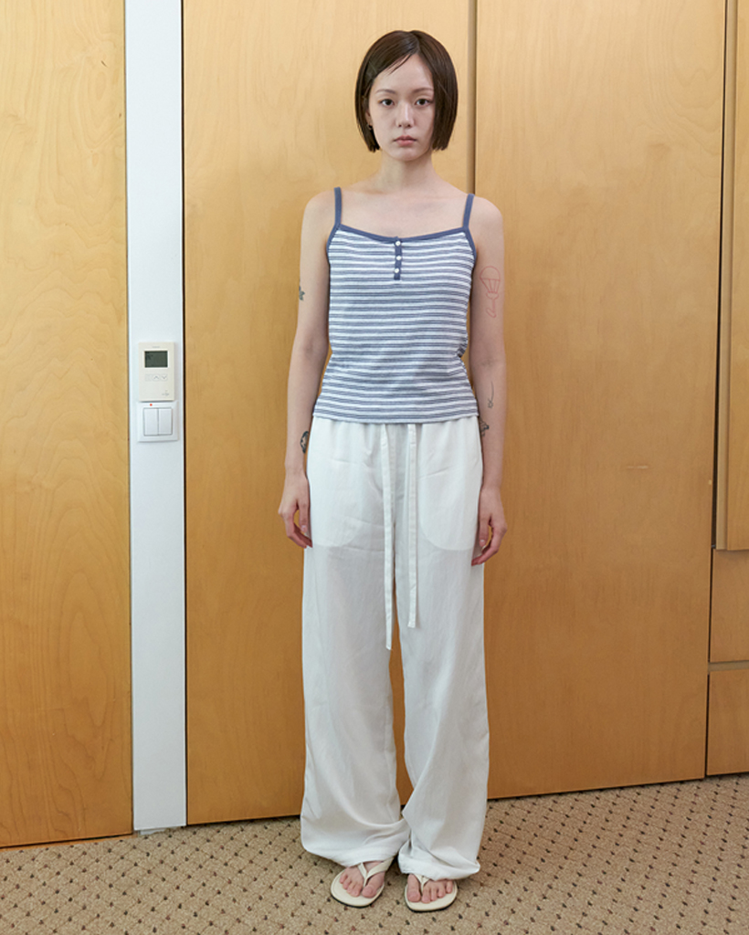 Airy nylon wide pants_WHITE | ファッション通販サイト NUGU