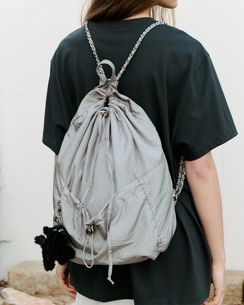 バックパック・リュック RONRON STRING STOPPER GYM BACKPACK SILVER STRING STOPPER GYM BACKPACK SILVER | ファッション通販サイト NUGU