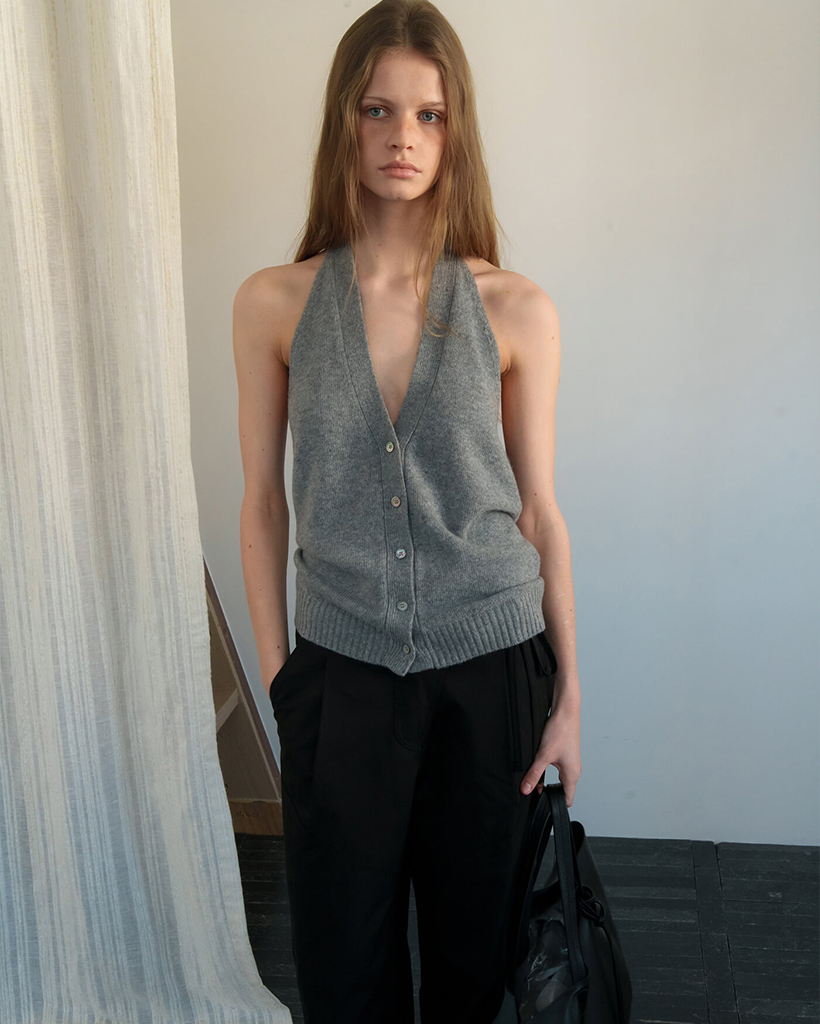 Nappe Halter Neck Knit Gray