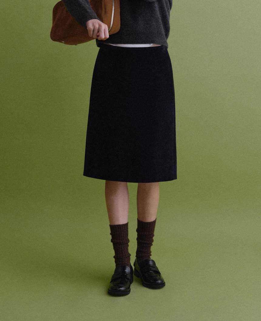 Nia-Corduroy-Midi-skirt_09.jpg