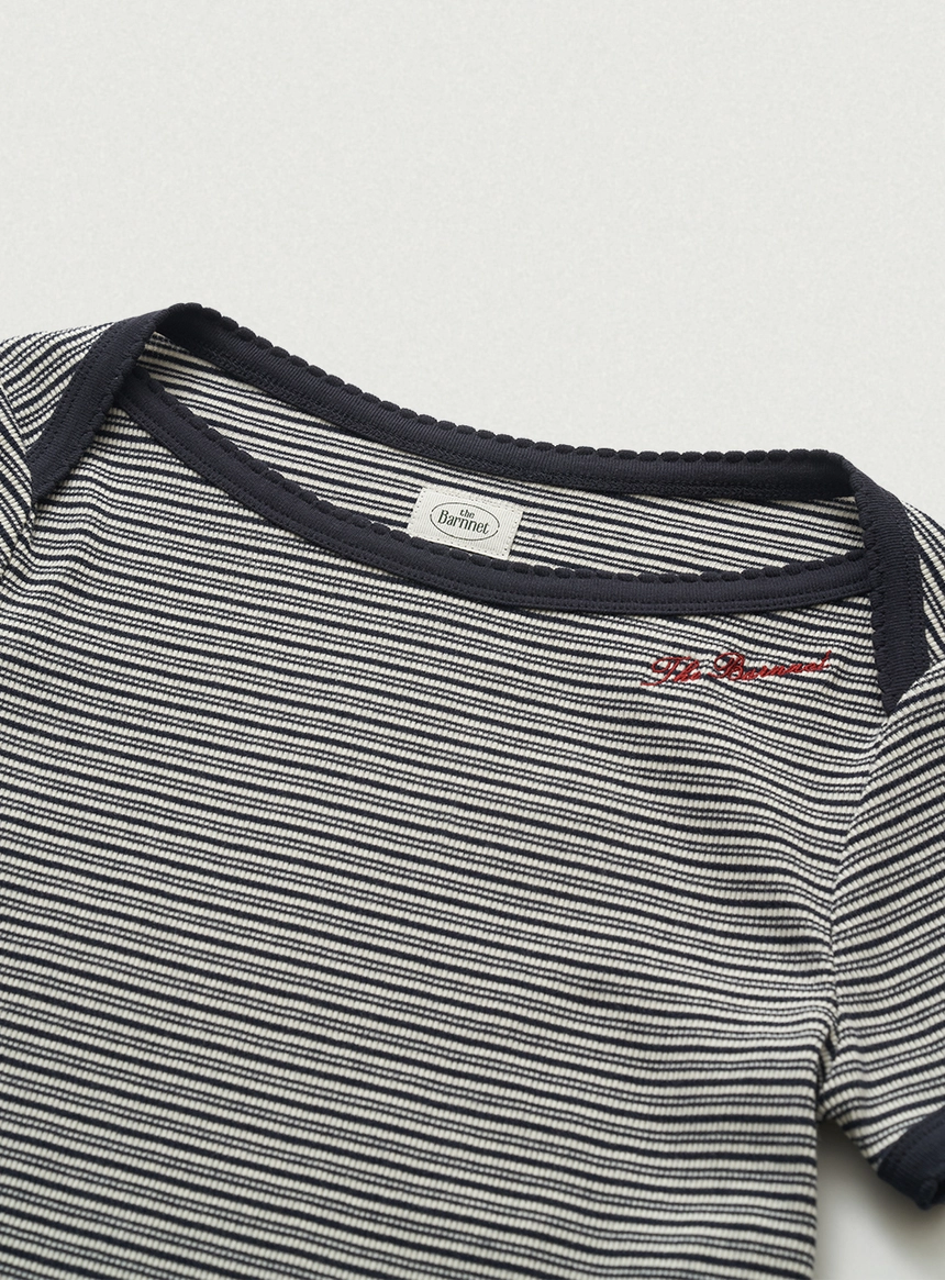 Noelle Boat Neck Stripe Slim Top_Navy_10.jpg
