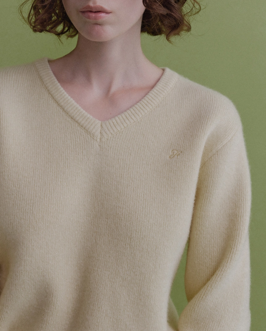 Nora-Wool-V-Neck-Knit-Lemon-Butter_05.jpg