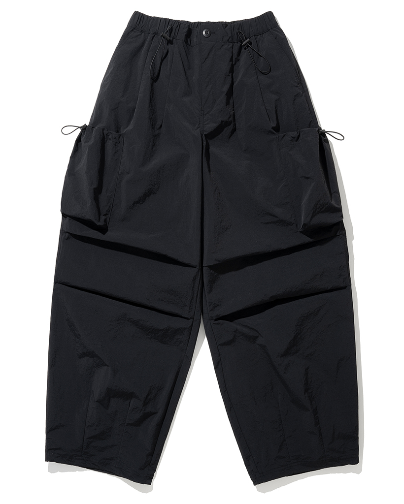 Nylon Big Pocket Parachute Pants - Red | ファッション通販サイト NUGU