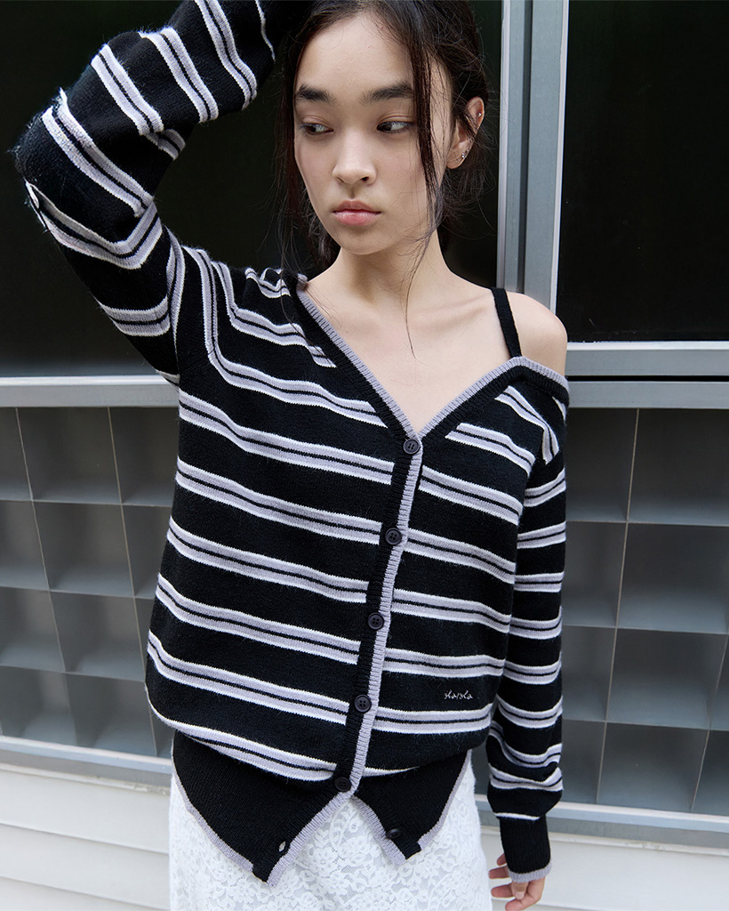 ONE OFF SHOULDER STRIPE WOOL BLENDED CARDIGAN BLACK