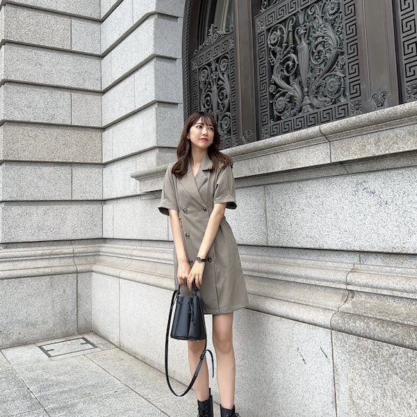 バックゴムブラックデニム半袖ミニワンピース | ファッション通販