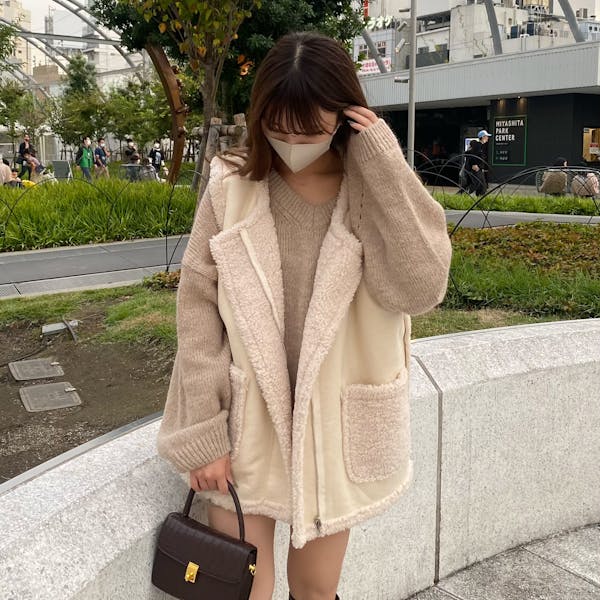 ボアリバーシブルベストジャケット