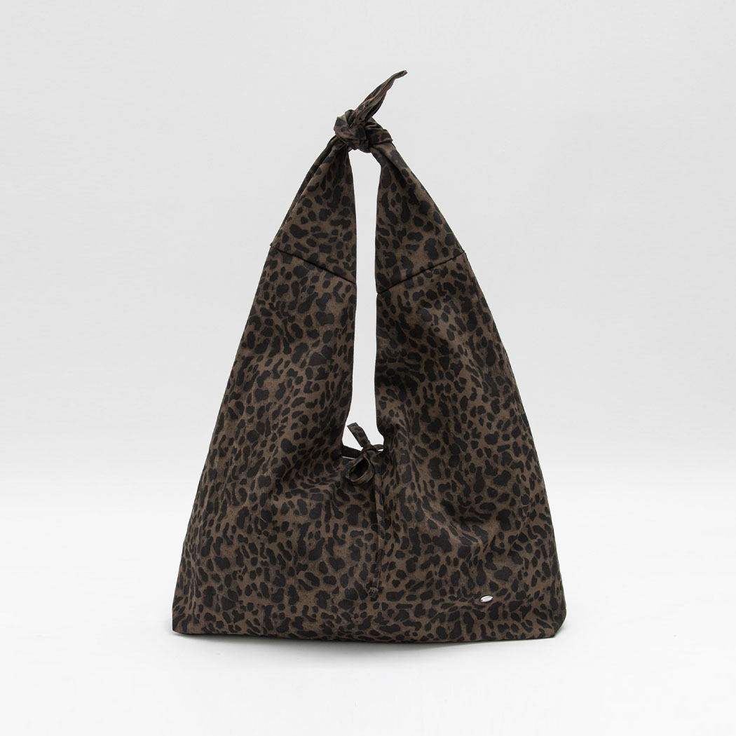(Z-B-2474)LEOPARD MAXI KNOT BAG