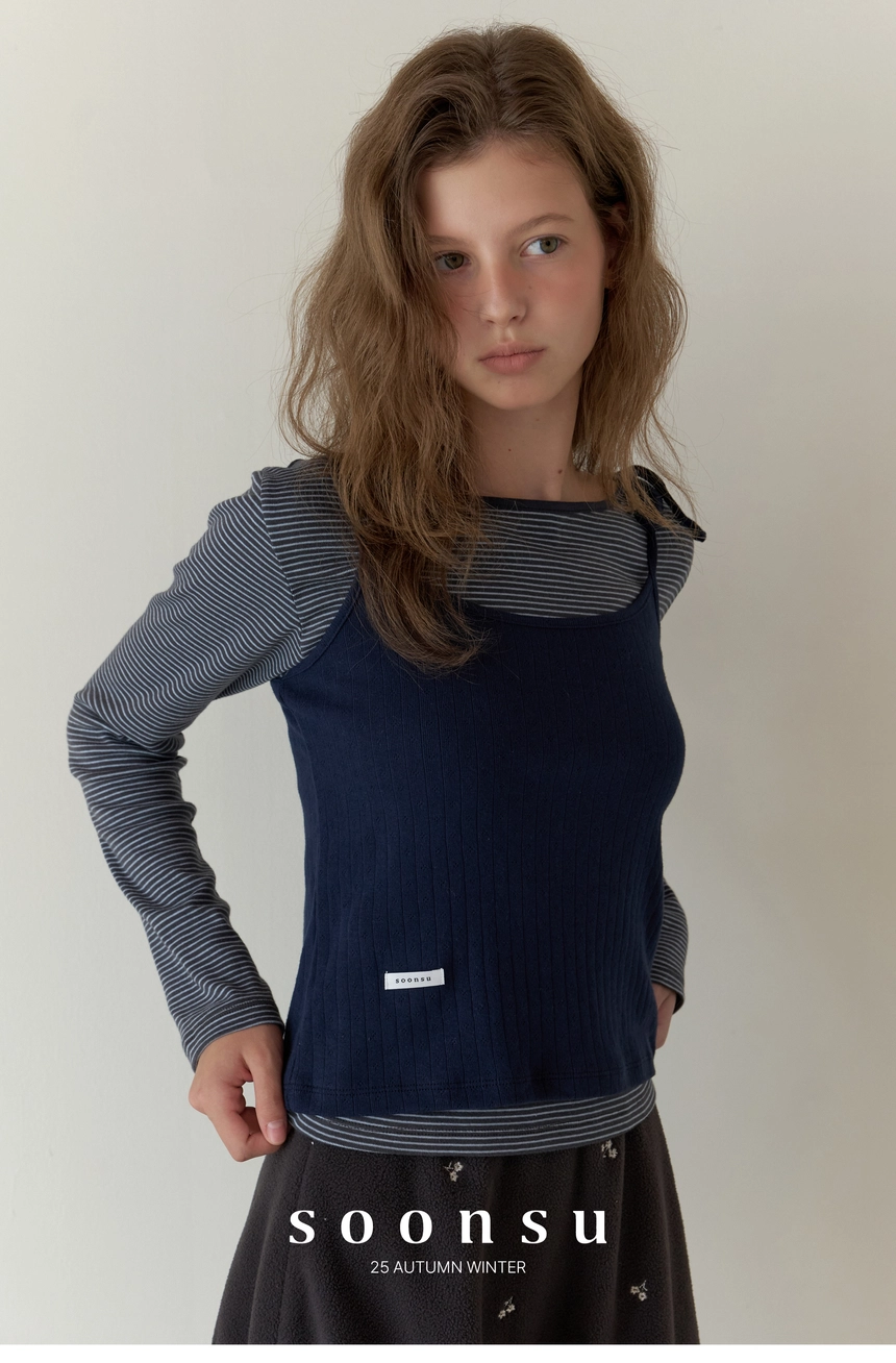 One String Top (Navy).jpg