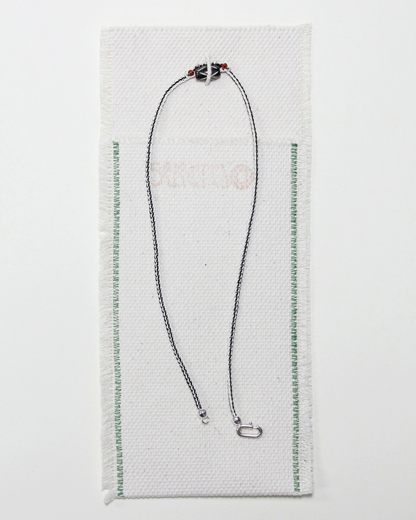 voice in bone metallic crochet necklace (bold) | ファッション通販