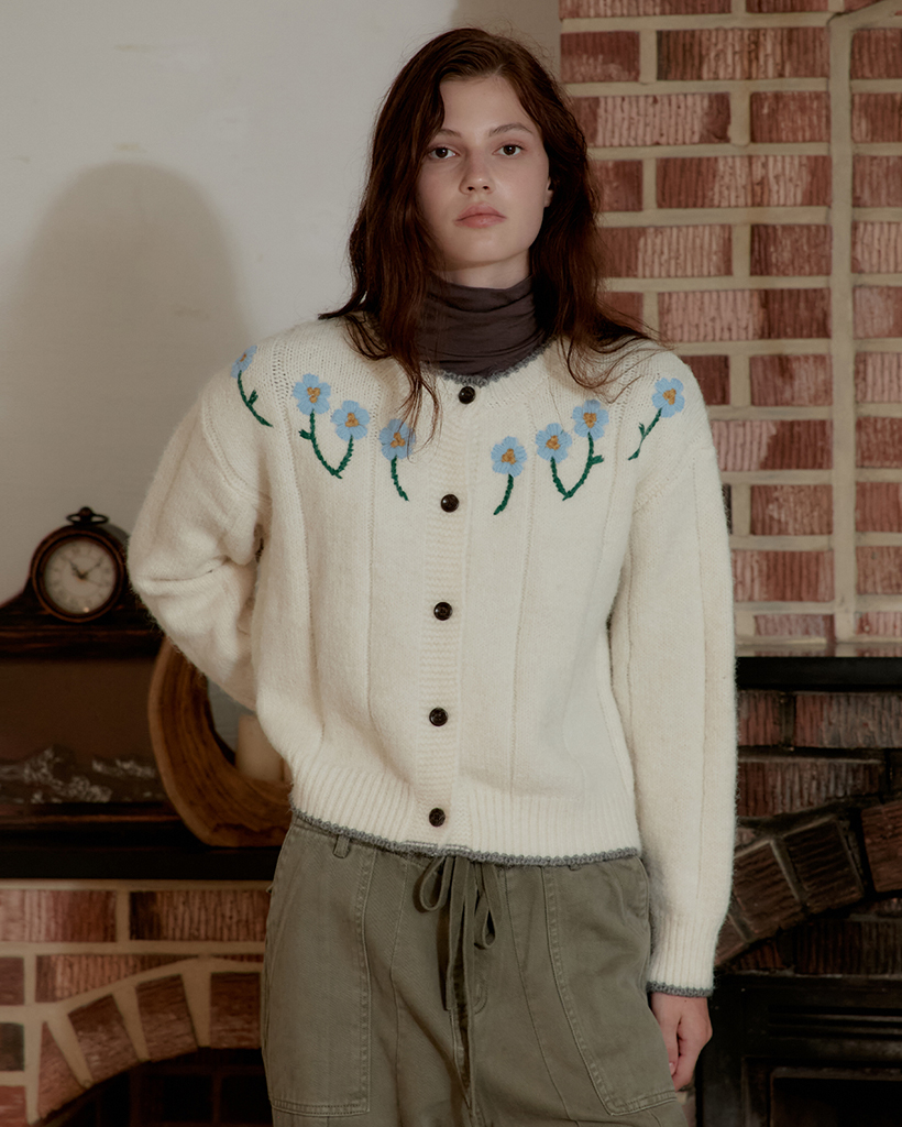 Flower Heavy Gauge Cardigan_Ivory | ファッション通販サイト NUGU