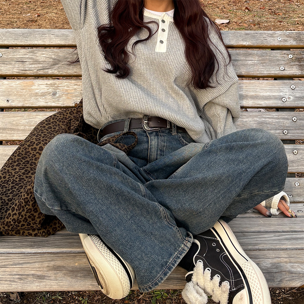 ユニセックス)フィンガーホールスタンドカラーワッフルT