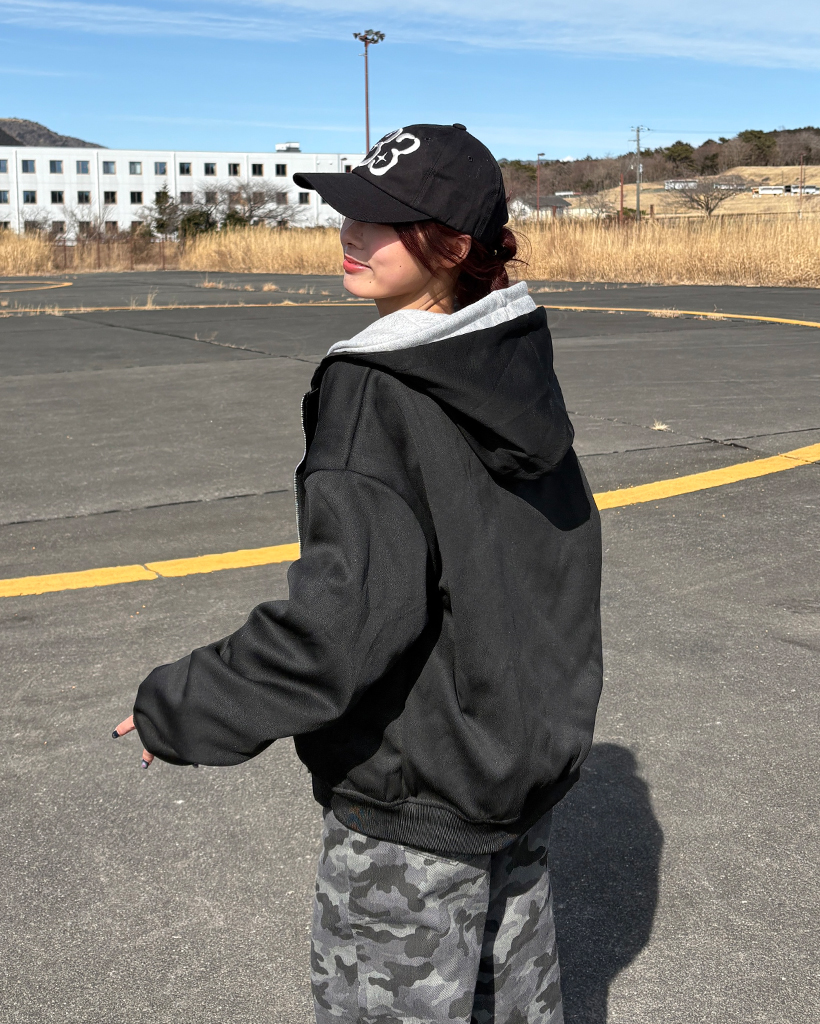 ユニセックス）ミリタリーリバーシブルジップパーカー