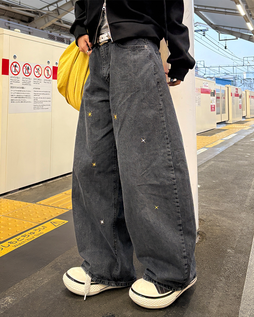 【ウッチー】ページ　　リクエスト商品のため スターステッチスーパーワイドデニムパンツ | ファッション通販