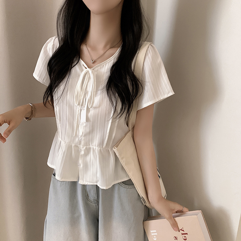 リボンボタンフリル半袖ブラウス