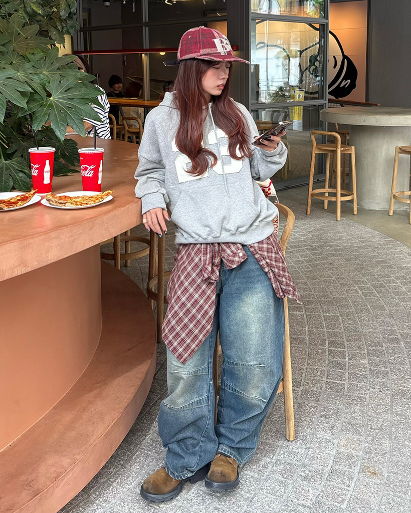 ユニセックス) スラッシュシームポイントバルーンデニムパンツ