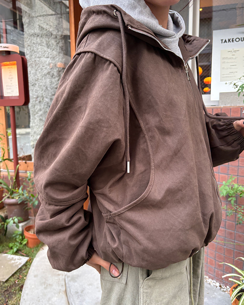 パイピングテープポイントハイネックフードジャンパー | ファッション