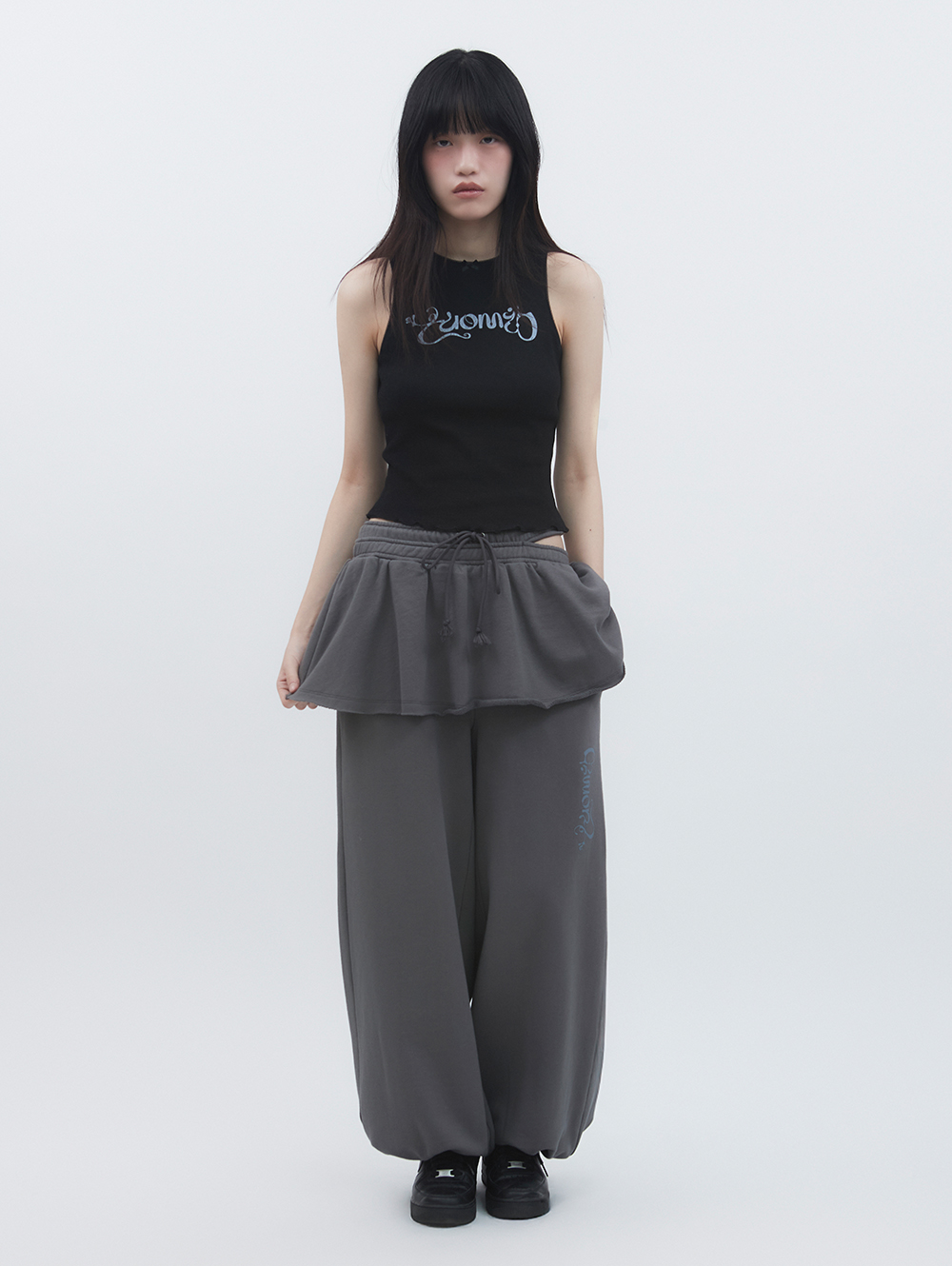 K-POPアイドル着用] DOUBLE WAIST SKIRT SWEATPANTS [CHARCOAL