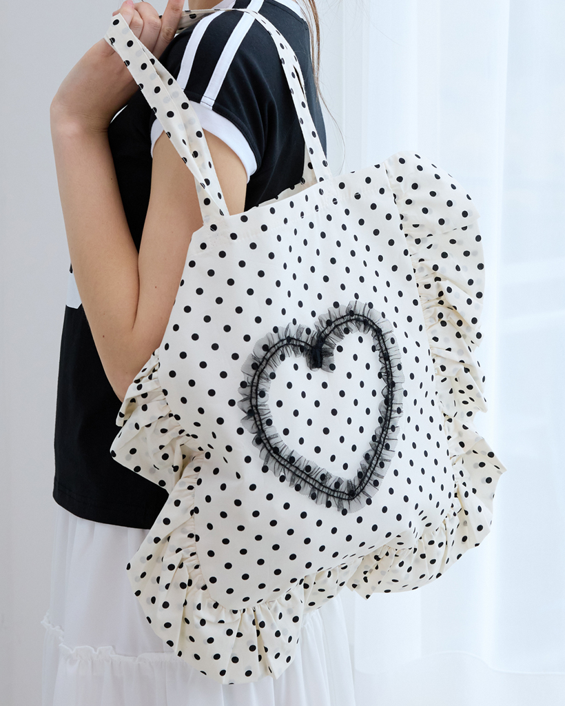 LOVELY DOT RUFFLE BAG_IVORY | ファッション通販サイト NUGU