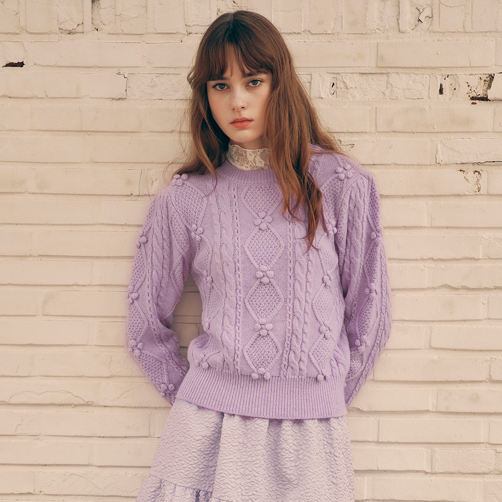 ヌメロヴェントゥーノ　クロップドニット　セーター　パープル　紫　ラベンダー POMPOM CABLE KNIT LAVENDER | ファッション通販サイト NUGU