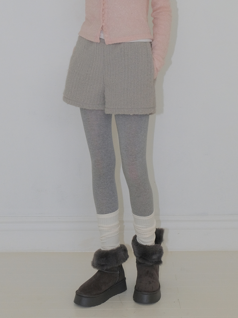 Fluffy Banding Short Pants, Warm Grey