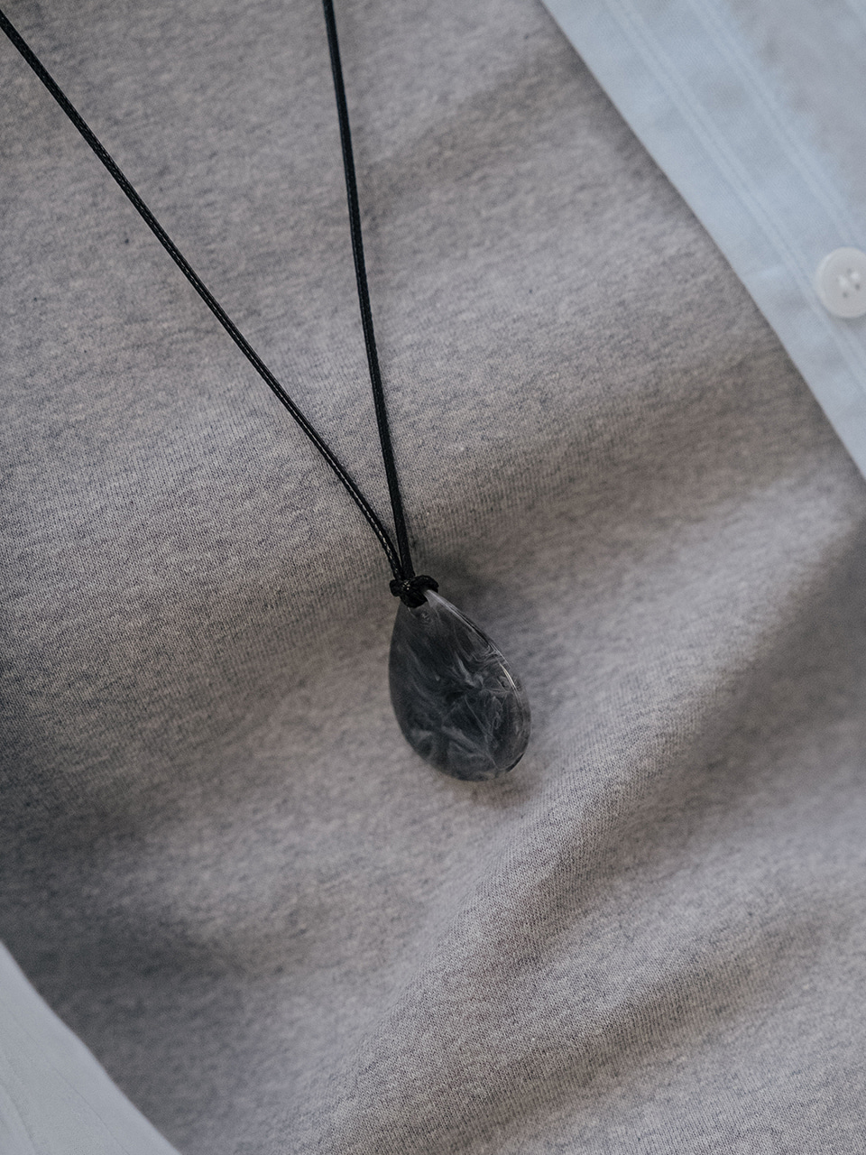Marble drop necklace [TISP06AC05]_Black