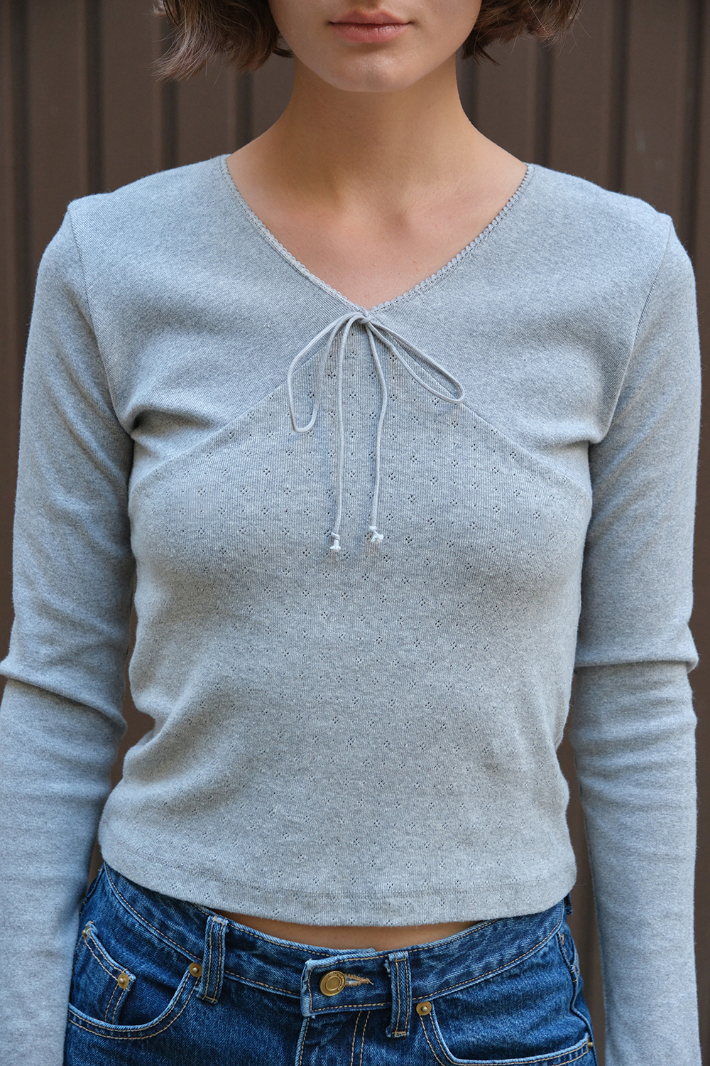 V-Neck Ribbon Top - Ivory | ファッション通販サイト NUGU