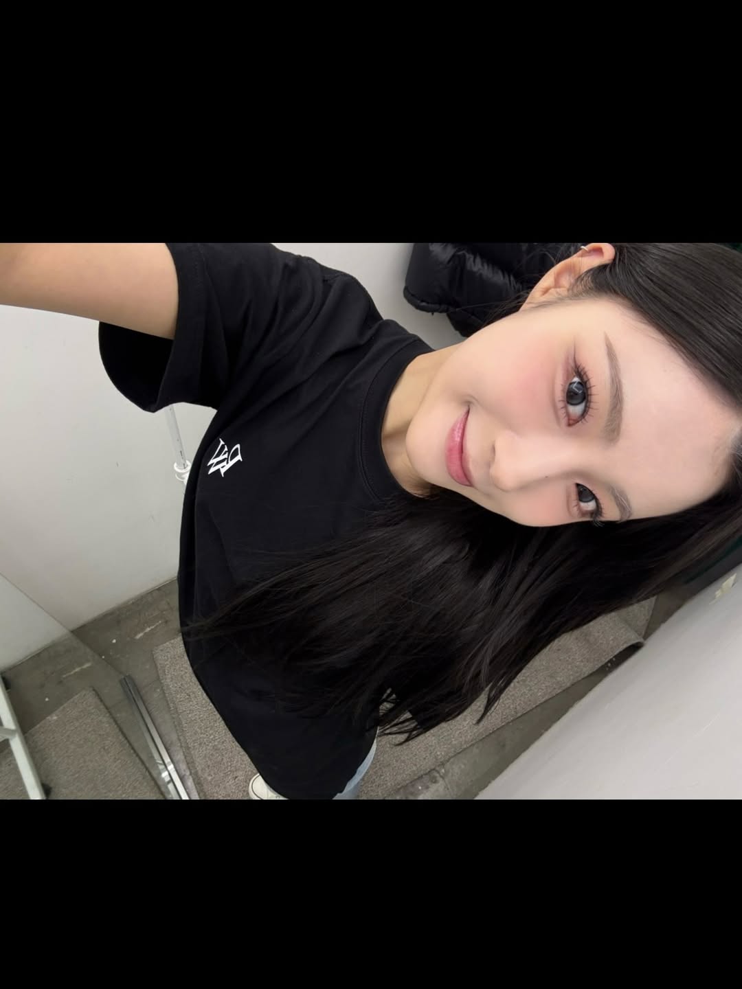 [PHASE_1] PW LOGO TEE_BLACK / 8802026-ST09