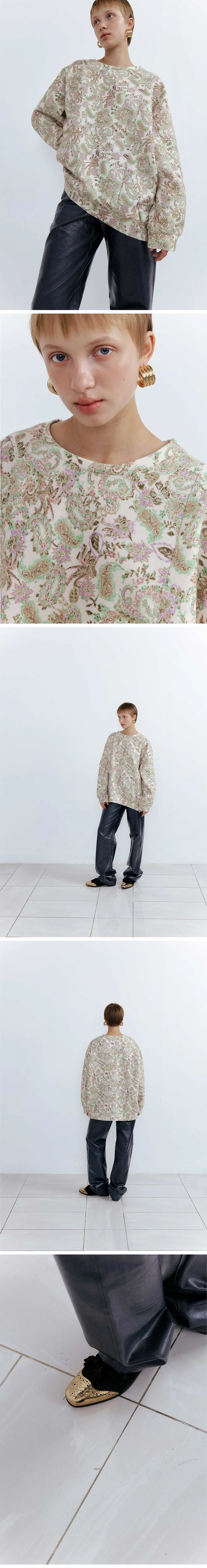 Paisley-Printed-Sweatshirt_Cream_02.jpg