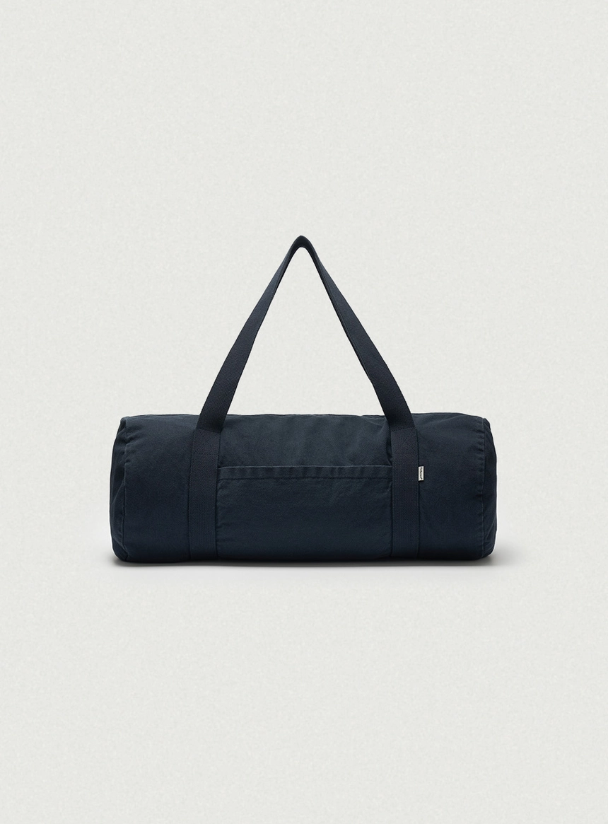 Pale Logo Duffle Bag Large_Navy_02.jpg